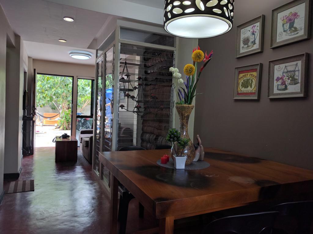 Anabelle Residence Dumaguete City Екстериор снимка